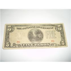 WW2 JAPANESE GOVERNMENT 5 PESOS CURRENCY NOTE *NICE NOTE*!!