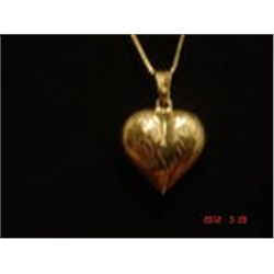 STERLING SILVER NECKLACE W PUFFY HEART PENDANT VINTAGE