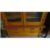 Image 2 : 19th C 2 Part Oak Eastlake Bookcase with applied carving and Spool Gally Original Double Glass Doors