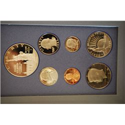 1986-S US Mint Prestige Proof Set W/Ellis Island Commerative $1 & A Nation of Immigrant Commerative 