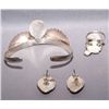 Image 2 : NAVAJO SILVER JEWELRY SET