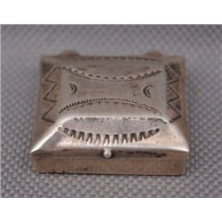 NAVAJO SILVER PILL BOX