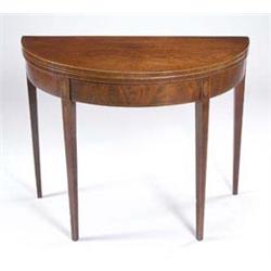 A late George III fiddle back mahogany cro...