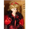 Image 2 : Design Debut Genevieve 24 In Porcelain Doll Blonde MIB