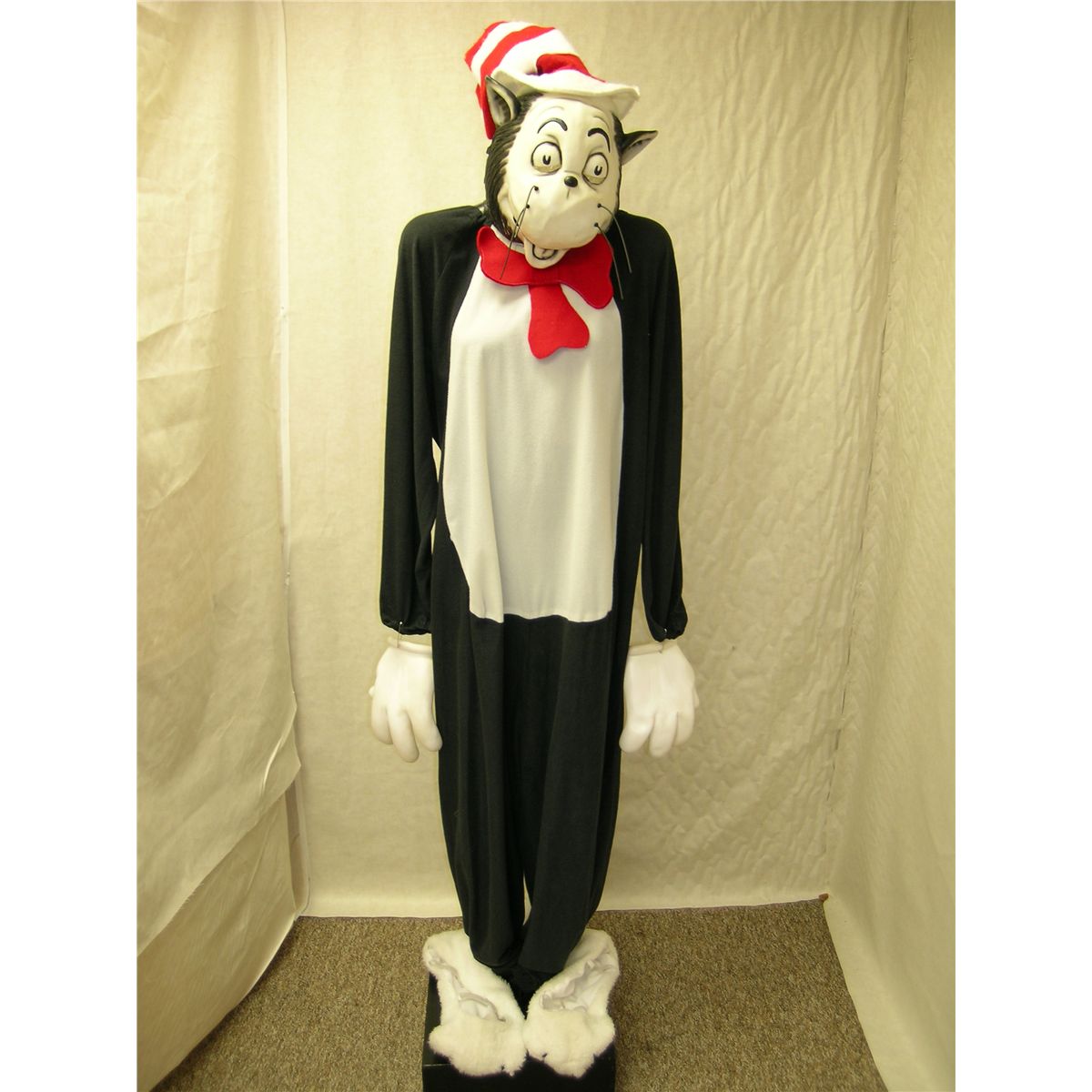 Tweety Sylvester The Cat In The Hat Costumes