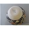 Image 2 : M. Victorino Acoma New Mexico Pottery