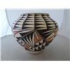 Image 3 : M. Victorino Acoma New Mexico Pottery