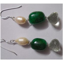 Natural 50.05ct Pearl/Emerald/Semi Precious Earring .92