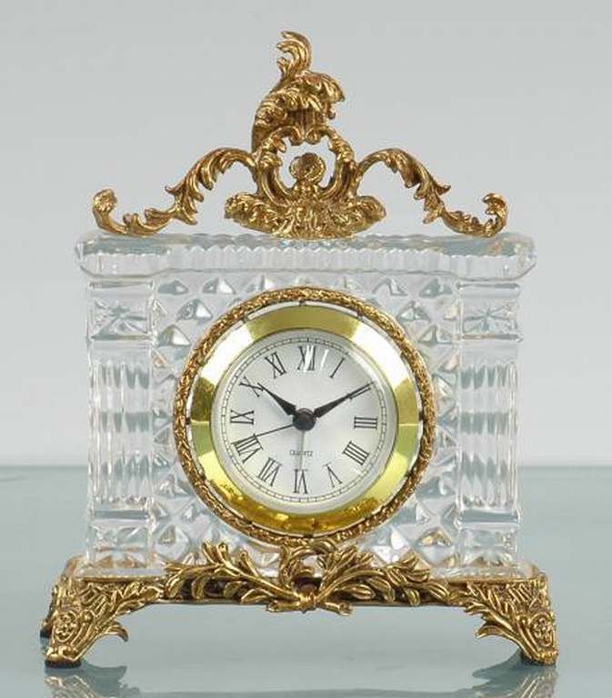 ITALIAN LEAD CRYSTAL CLOCK