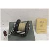 Image 3 : PENN REEL IN BOX WITH PAPERS