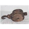 Image 2 : OLD 3 WHEEL WOODEN PULLY