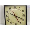 Image 2 : ELECTRIC CLOCK WORKS 30" X  30"
