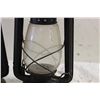 Image 2 : 2 LANTERNS - 1 CRACKED