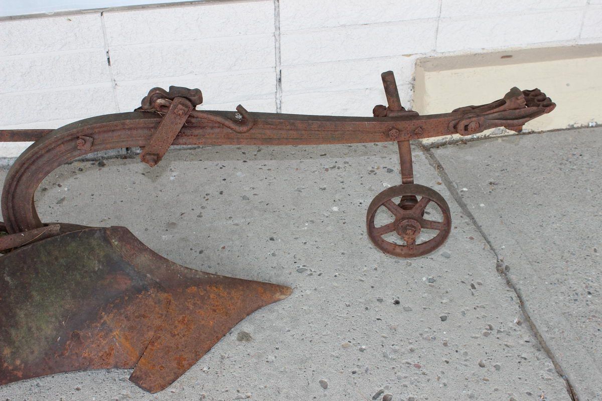 HORSE DRAWN PLOW