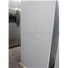 Image 14 : Frigidaire 16.7 Cubic Foot Upright Freezer SCRATCH AND DENT SEE KNOWN DEFECTS FOR DESCRIPTION