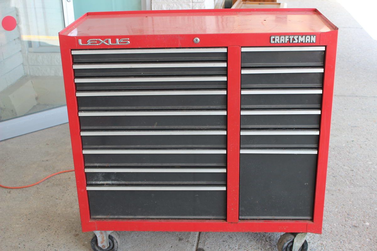 CRAFTSMAN 15 DRAWER TOOL BOX