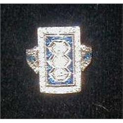 An Art Deco cluster ring, set with three cen