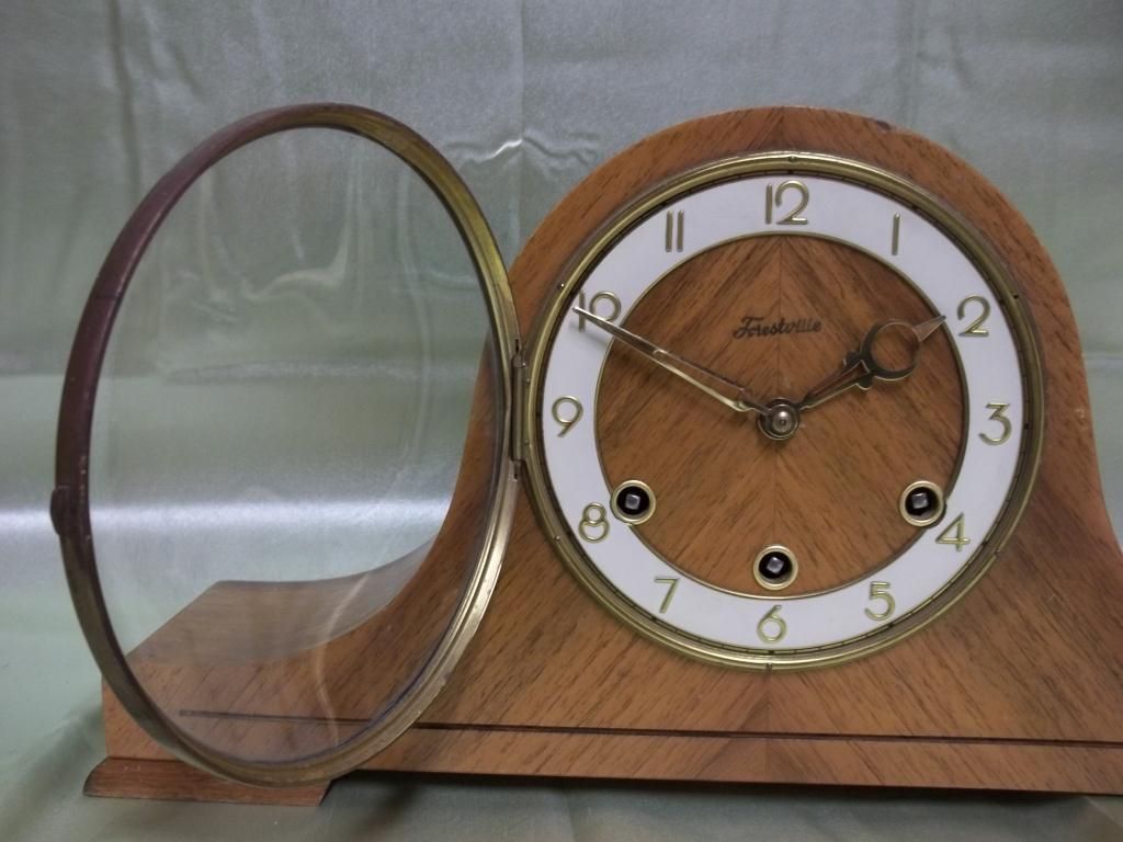 Parts Of A Mantle Clock