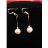 Image 1 : NATURAL 7.00 CTW TEARDROP PEARCH PEARL DANGLING EARRING