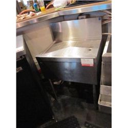 Fish Cleaner Sink Drain w/ Hoses