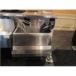 Ice Storage & Run-Off Sink