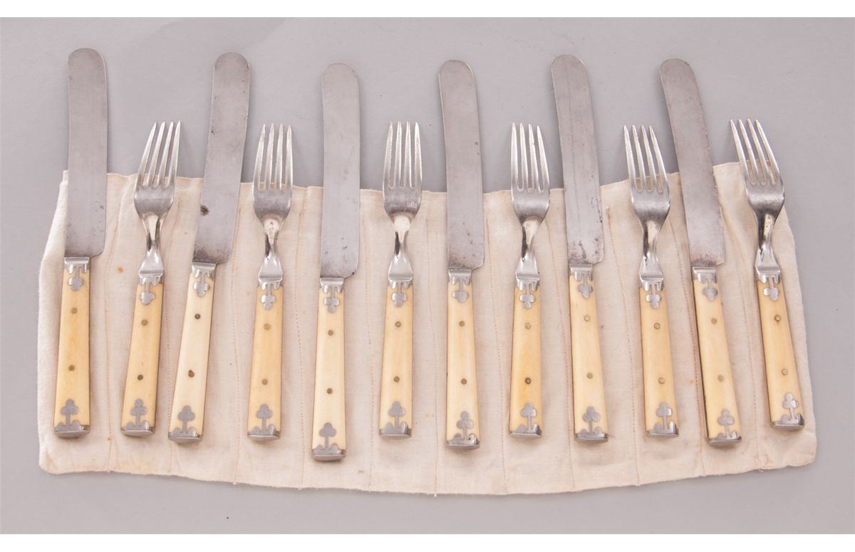 Set of 6 BoneHandled Cutlery Set, by Primble