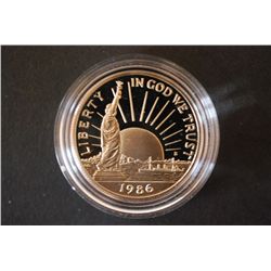 1986-S A National Of Immigrants Commerative Half Dollar; EST. $10-15