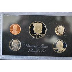 1983 U.S. Proof Set; EST. $10-15