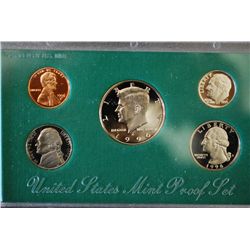 1996 US Mint Proof Set; P&D Mints; EST. $5-10