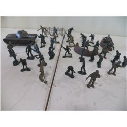 Plastic Soldiers and Tank