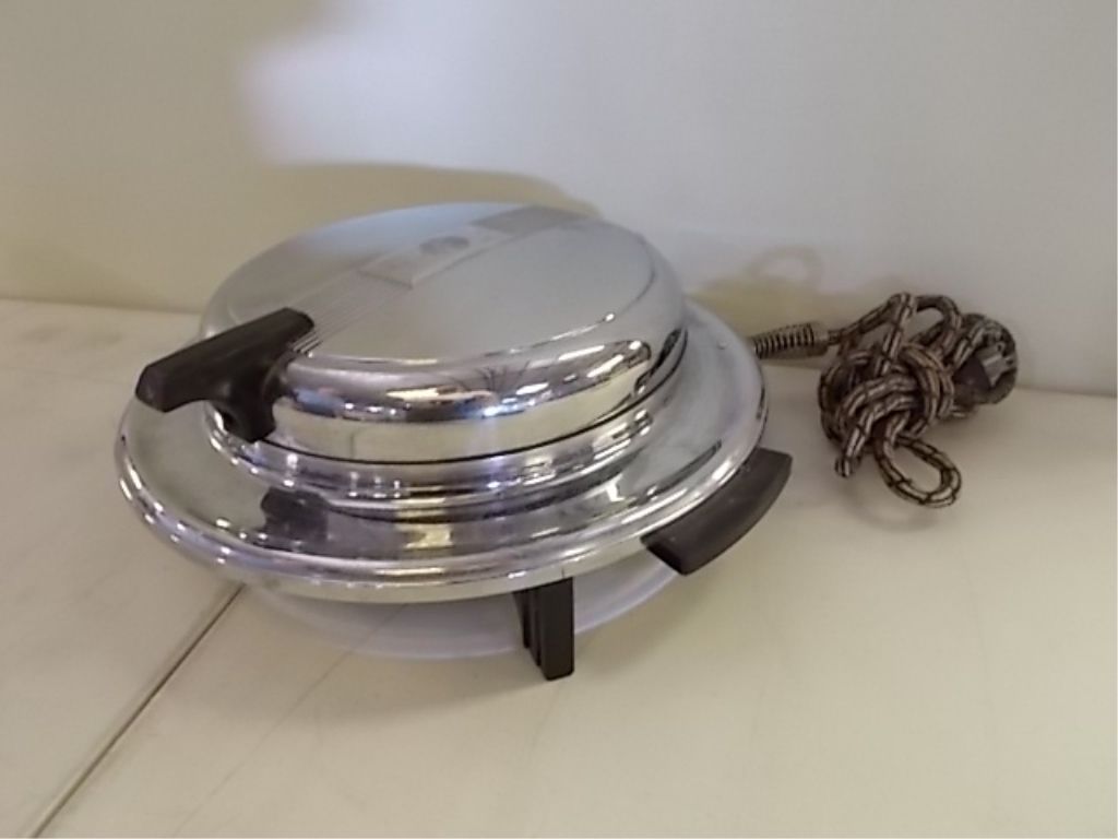 vintage universal waffle maker