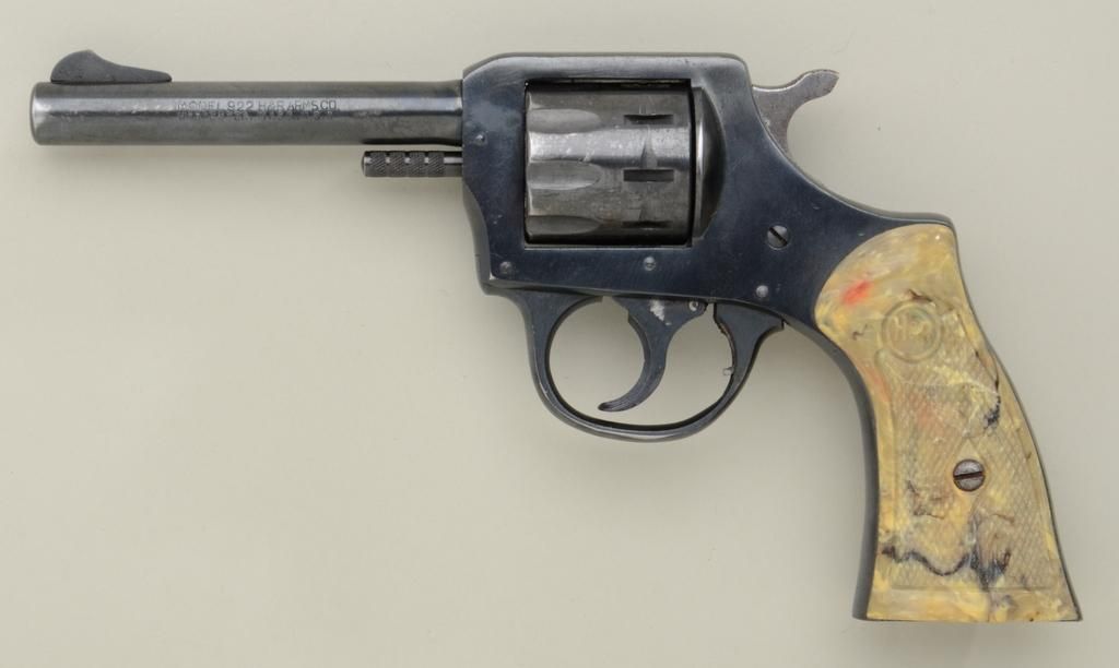 H&R Model 922 DA revolver, .22 cal., 4” barrel, blue finish, mottled ...