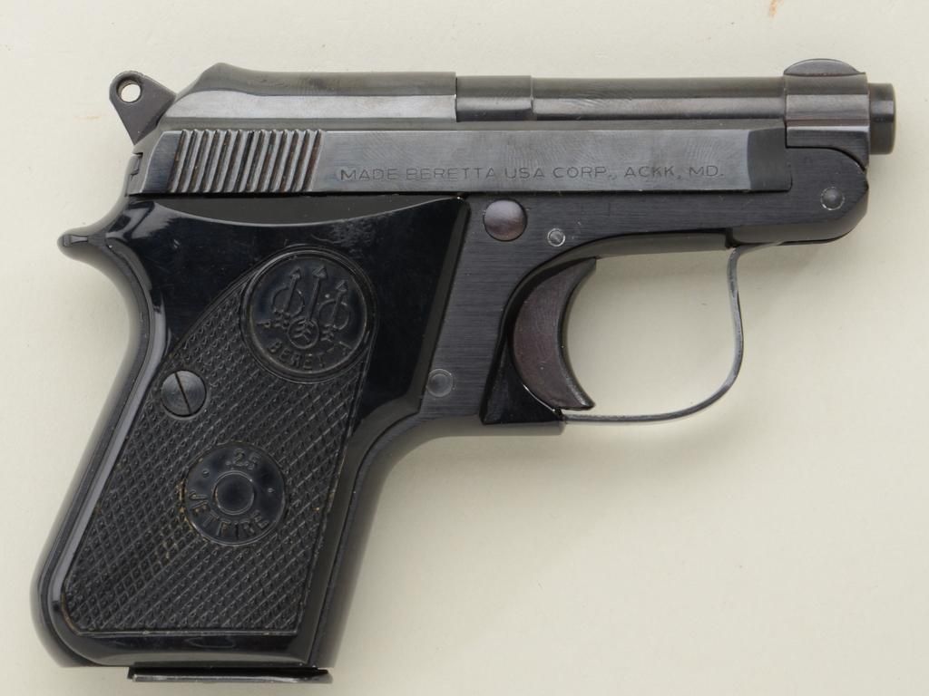 Model 950 Beretta Model 950 BS .25 ACP caliber pocket auto pistol in factory box ...