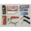 Image 2 : Lot of 6 misc. knives including a Schrade  folder, a Beretta folder in its factory  cardboard box, a