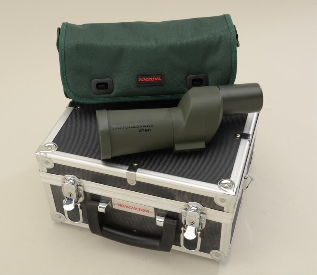 Winchester Spotting Scope, Model WT541 in like new condition with