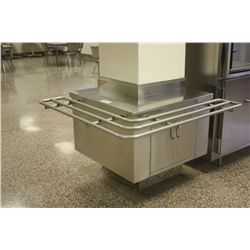 MET-TEC STAINLESS STEEL CORNER CONDIMENT STATION