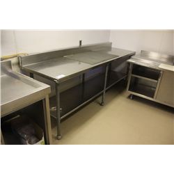 STAINLESS STEEL PREP - TABLE