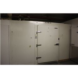 FOSTER APPROX 10' X 7'  SINGLE DOOR WALK IN COOLER