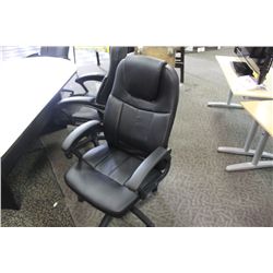 BLACK LEATHER HIGH BACK EXECUTIVE CHAIR