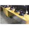 Image 1 : OAK SINGLE PEDESTAL EXECUTIVE DESK
