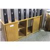 Image 1 : OAK CREDENZA