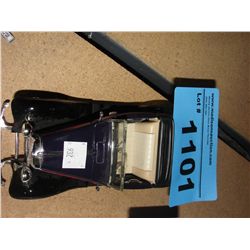 Diecast metal collectors car