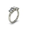 Image 4 : 2.25 ctw Three Stone Diamond Brilliant Ring H, SI2