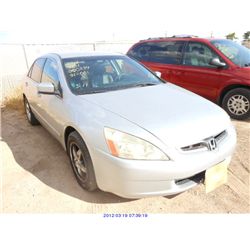 2004 - HONDA ACCORD
