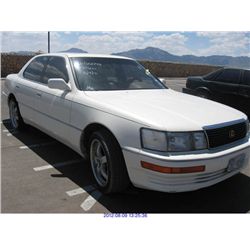 1993 - LEXUS LS400