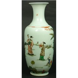 19th CENTURY CHINESE WUCAI PORCELAIN KANGXI VASE
