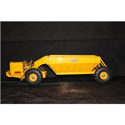 MODEL TOYS- WOOLDRIDGE EARTH HAULER 1940'S - 25" X 6.5"