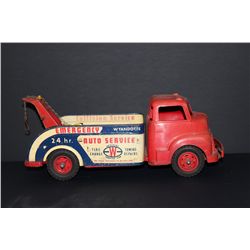 TOWTRUCK BY WYANDOTTE 15"