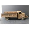 Image 2 : LOUIS MARX DUMP TRUCK - NEEDS CLEANING & PAINT - SOLID BODY - 22.5"