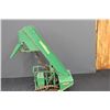 Image 2 : BARBER GREEN PORTABLE LOADER - WORKS - NEEDS 1 CHAIN